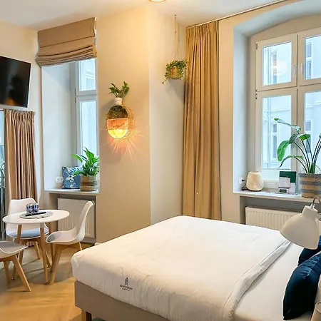 Apartment Boogie Papillon 17 *